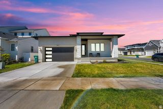 1612 W MAPLE BROOK LN #27, Riverton, UT 84065