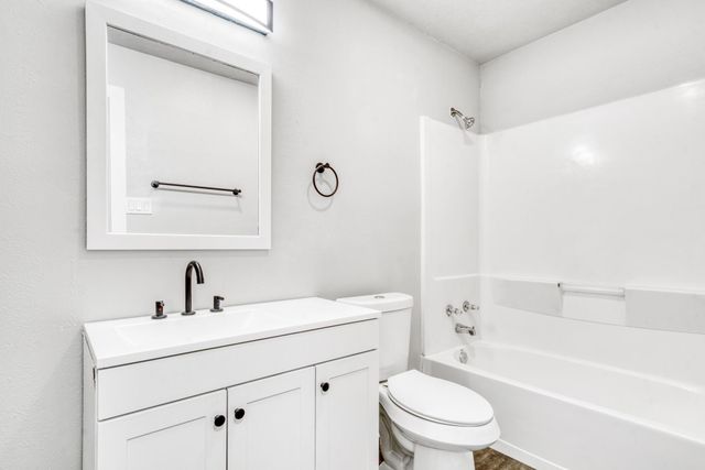 1308 Hardwood Lane, College Station, TX 77840