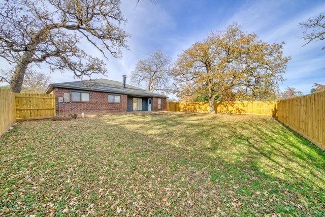 1308 Hardwood Lane, College Station, TX 77840