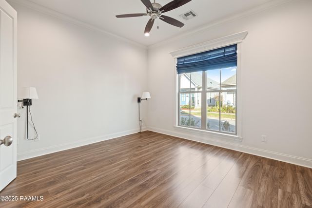 108 Harvey Cay Lane, Youngsville, LA 70592