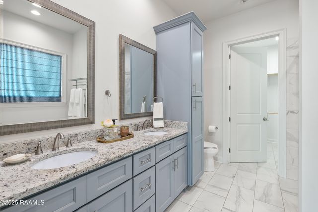 108 Harvey Cay Lane, Youngsville, LA 70592