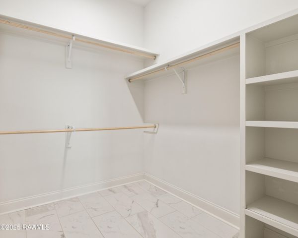 108 Harvey Cay Lane, Youngsville, LA 70592