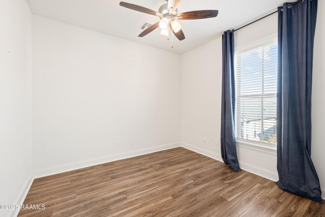 108 Harvey Cay Lane, Youngsville, LA 70592