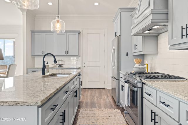 108 Harvey Cay Lane, Youngsville, LA 70592