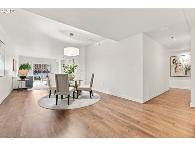 1310 Nw NAITO Pkwy 307A, Portland, OR 97209