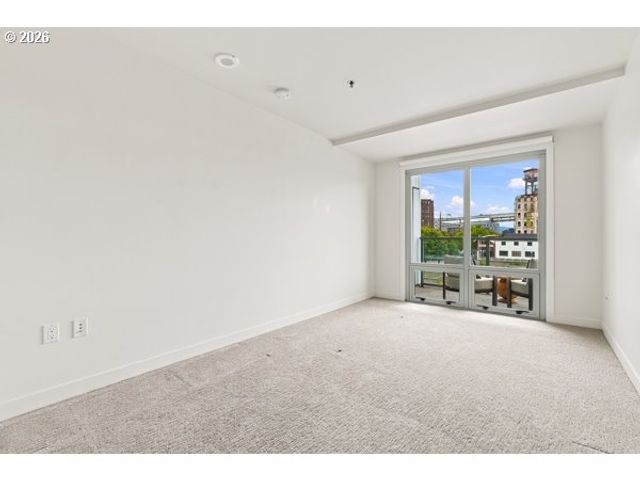 1310 Nw NAITO Pkwy 307A, Portland, OR 97209
