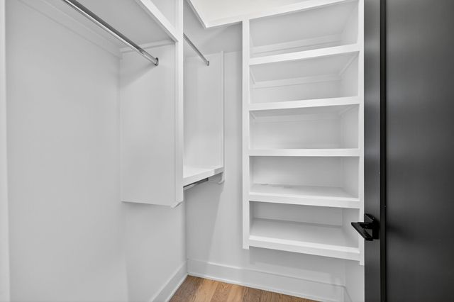 515 31st Ave, N, Nashville, TN 37209