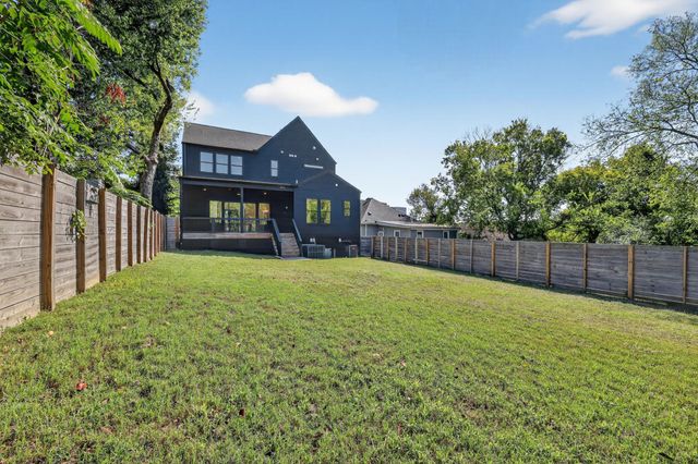 515 31st Ave, N, Nashville, TN 37209