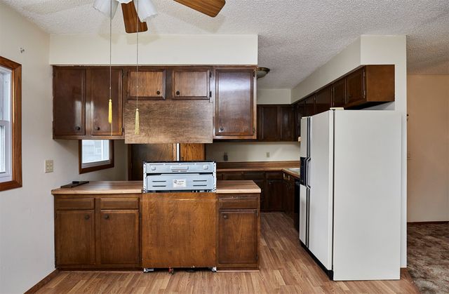 3502 Wright Street, Des Moines, IA 50316