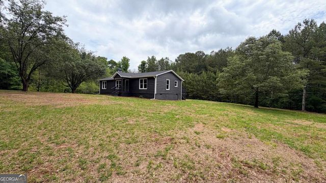 1646 Sandy Flat Road, Bowdon, GA 30108