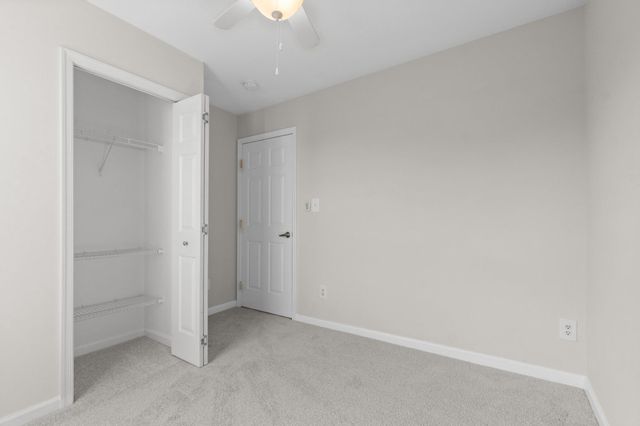 13653 SAINT JOHNS WOOD PL, Herndon, VA 20171