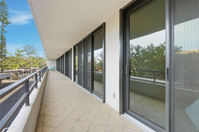 6415 MIDNIGHT PASS ROAD 211, Sarasota, FL 34242