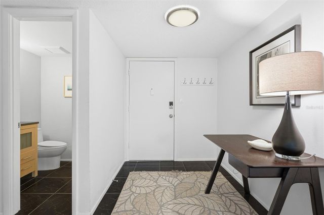 6415 MIDNIGHT PASS ROAD 211, Sarasota, FL 34242