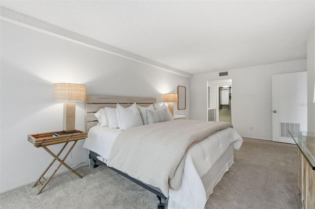 6415 MIDNIGHT PASS ROAD 211, Sarasota, FL 34242