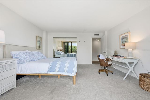 6415 MIDNIGHT PASS ROAD 211, Sarasota, FL 34242