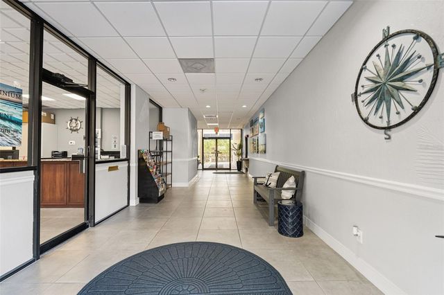 6415 MIDNIGHT PASS ROAD 211, Sarasota, FL 34242