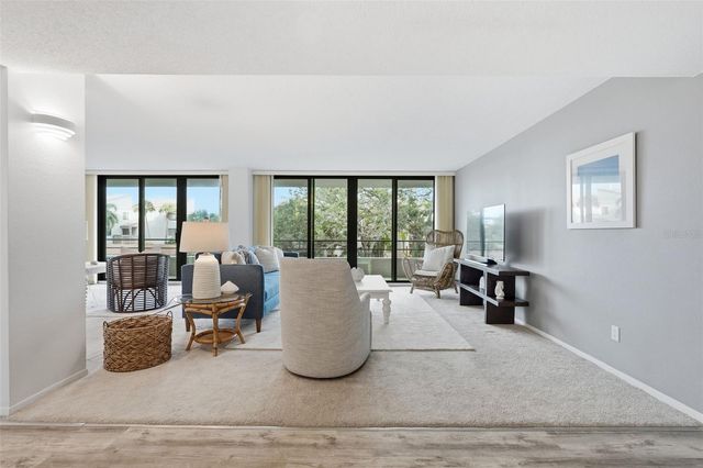 6415 MIDNIGHT PASS ROAD 211, Sarasota, FL 34242