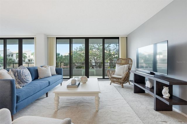 6415 MIDNIGHT PASS ROAD 211, Sarasota, FL 34242