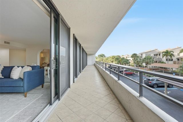 6415 MIDNIGHT PASS ROAD 211, Sarasota, FL 34242