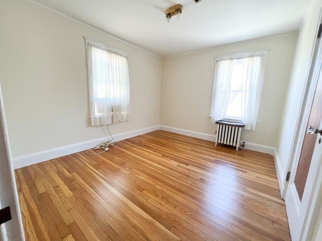 15 Ledyard 15, Wellesley, MA 02481