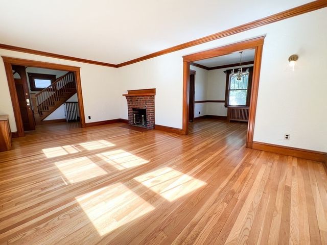 15 Ledyard 15, Wellesley, MA 02481