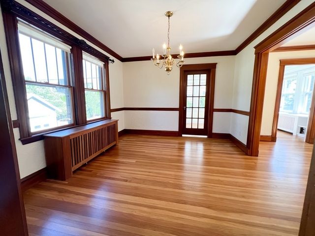 15 Ledyard 15, Wellesley, MA 02481