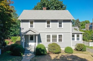 15 Ledyard 15, Wellesley, MA 02481