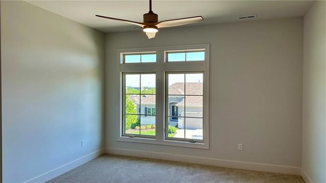 12818 W 172nd Terrace, Overland Park, KS 66221