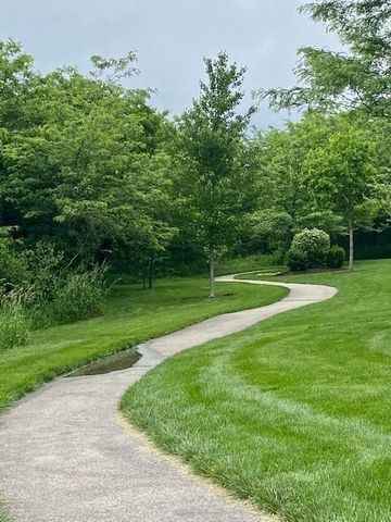 12818 W 172nd Terrace, Overland Park, KS 66221