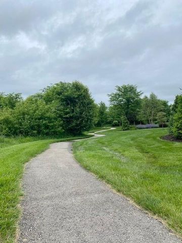 12818 W 172nd Terrace, Overland Park, KS 66221