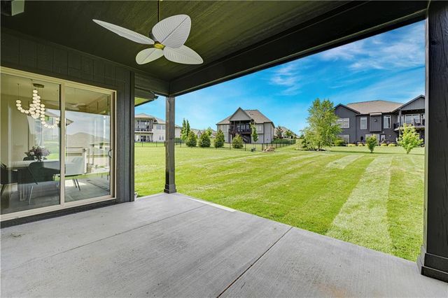 12818 W 172nd Terrace, Overland Park, KS 66221