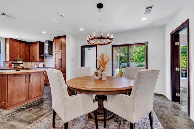 1208 Fairwood RD, Austin, TX 78722