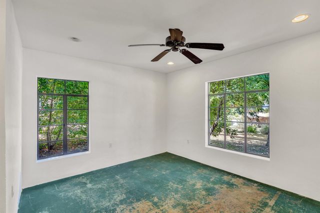 1208 Fairwood RD, Austin, TX 78722