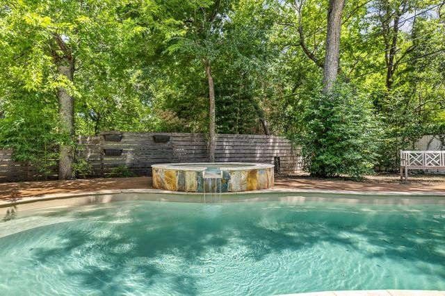 1208 Fairwood RD, Austin, TX 78722