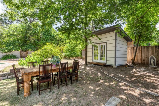 1208 Fairwood RD, Austin, TX 78722