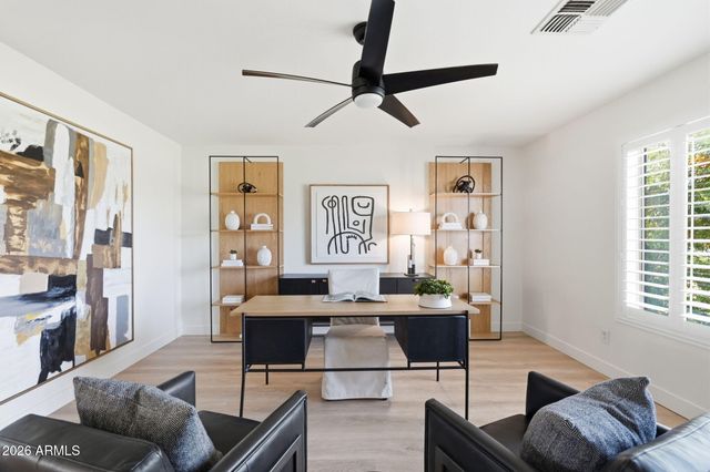 2830 E RYAN Road, Gilbert, AZ 85297