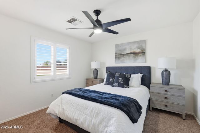 2830 E RYAN Road, Gilbert, AZ 85297
