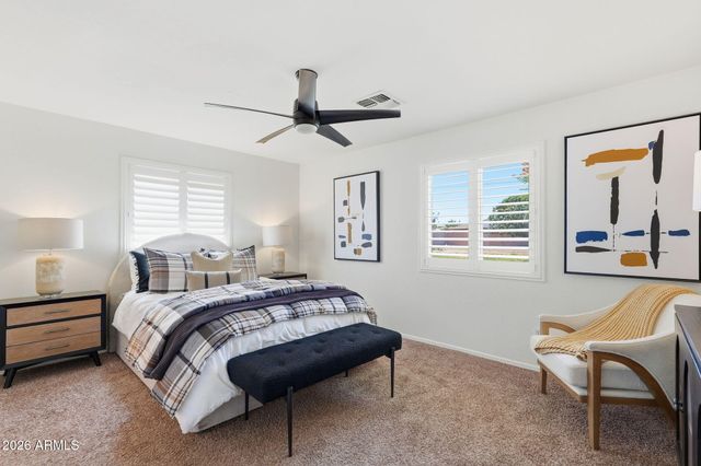 2830 E RYAN Road, Gilbert, AZ 85297