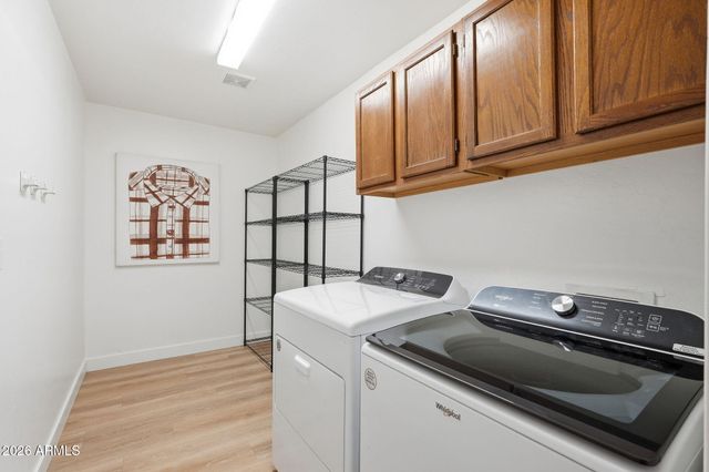 2830 E RYAN Road, Gilbert, AZ 85297