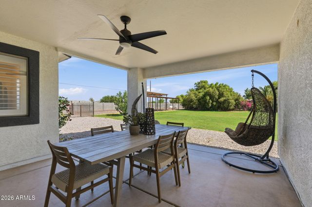 2830 E RYAN Road, Gilbert, AZ 85297