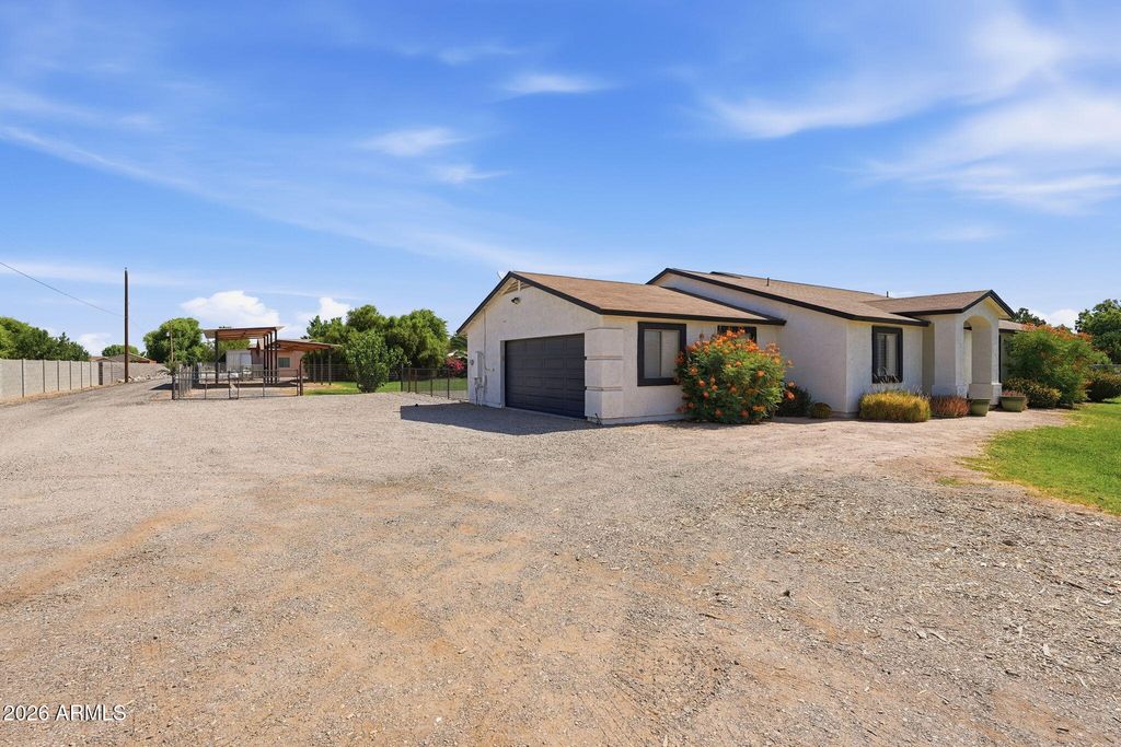 2830 E RYAN Road, Gilbert, AZ 85297 — photo 3