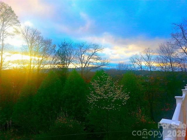 4901 Brevard Road, Horse Shoe, NC 28742