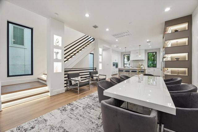 2309 Driscoll B, Houston, TX 77019