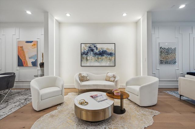 2309 Driscoll B, Houston, TX 77019