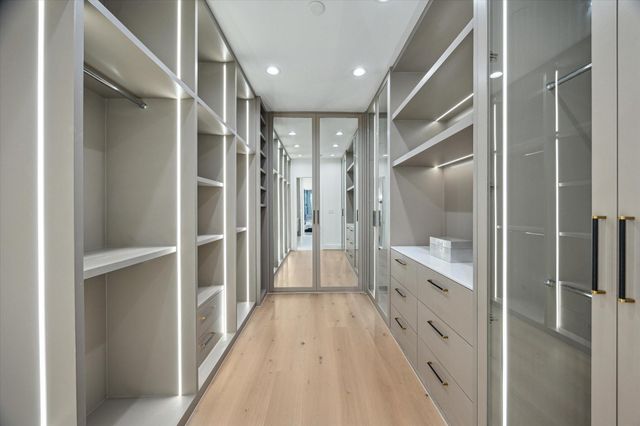 2309 Driscoll B, Houston, TX 77019