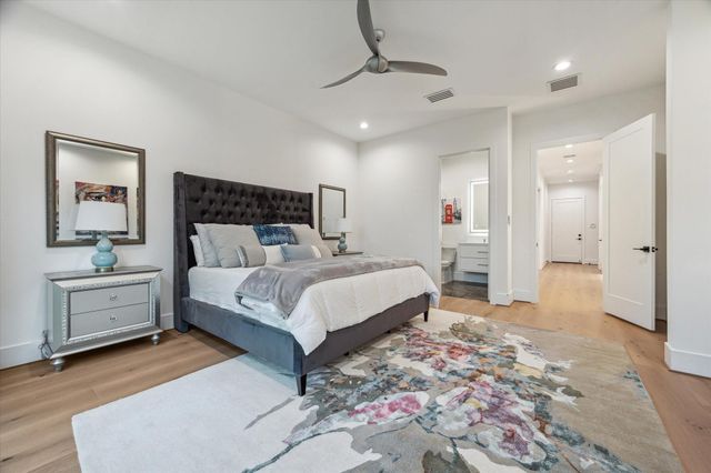 2309 Driscoll B, Houston, TX 77019