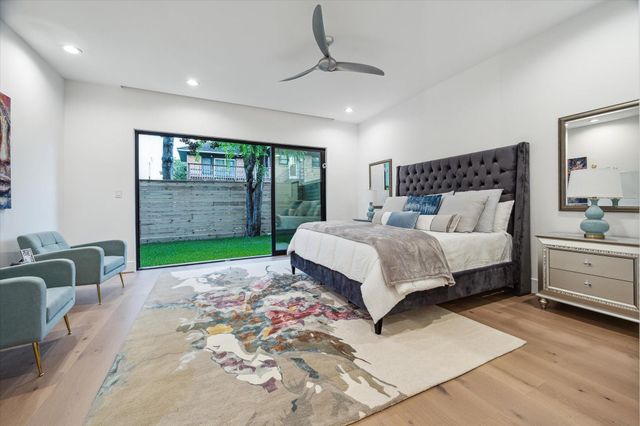 2309 Driscoll B, Houston, TX 77019