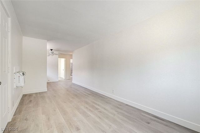 1405 East Bridger Avenue B, Las Vegas, NV 89101