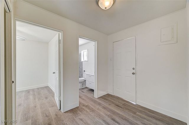 1405 East Bridger Avenue B, Las Vegas, NV 89101