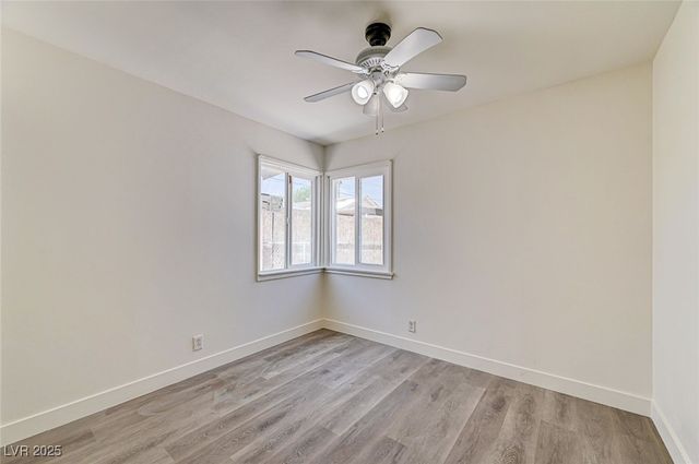 1405 East Bridger Avenue B, Las Vegas, NV 89101